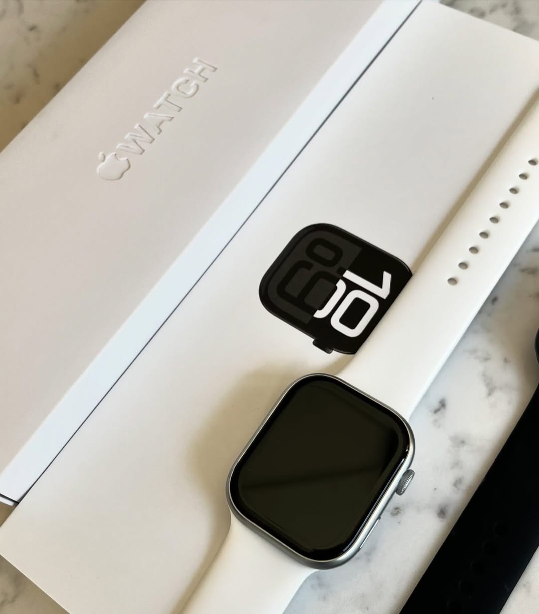 iWatch Series 10 Smartwatch  1-Year Warranty | 30-Days easy return | AirDops pro 2 Combo