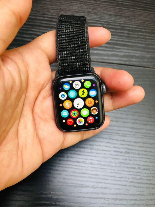 Series 9 Smartwatch – Premium Quality (45mm, GPS + Cellular) |